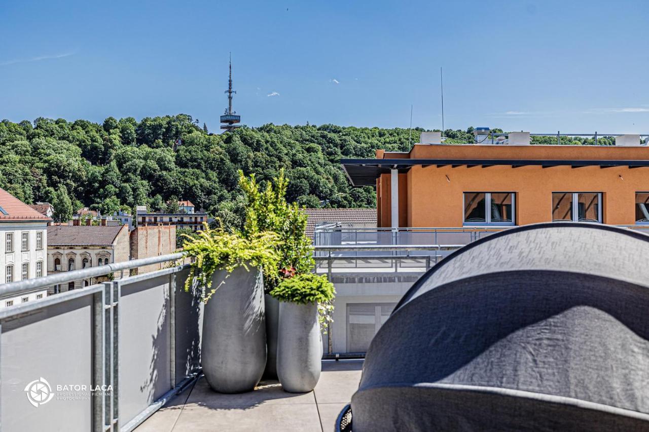 Buekk Penthouse, Panorama Jacuzzival Apartment Miskolc Luaran gambar